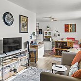 Quaint Monument Retreat Studio