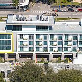 Milan Aventura Hotel