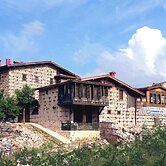 Ayşenaz Hanım Konağı