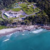 Lufra Beachside Hotel