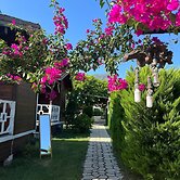 Karaöz Ada Bungalows & Villa