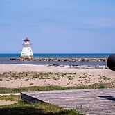 GLOBALSTAY 4Bd Basement Port Elgin Beach