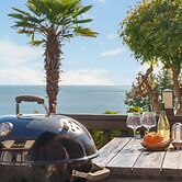 Geoje Yeoul Pet-friendly Pension