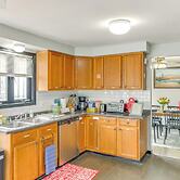4 Mi to Dtwn: Family Home in Buffalo