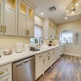 < 9 Mi to Dtwn Tulsa: Lovely Home w/ Yard & Deck!