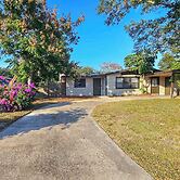 12 Mi to Beach: Home w/ Outdoor Dining in Cocoa!