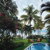 Villa Margareth l A Lakeside Oasis