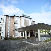 Parkside Meuligoe Hotel