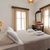 Mirsini Apartments in Sifnos