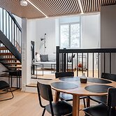 Stylish Loft next to City Center & Lake Pyhäjärvi