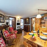 Graceful Apartment In Courmayeur