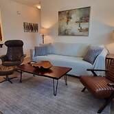 Pool and Gym Access Luxury Condo