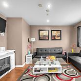 52-3 Bed Suite on Lake Central A C By Airport