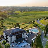 Ile Hotel
