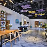 Shanghai Pengpai Art Youth Hotel