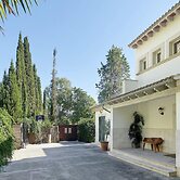 Villa on the Foot of La Font Hills