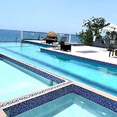 KRP - Luxury 7 B R Villa Whitehouse Jamaica