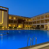 Nirvana Grand Hotel & Resort