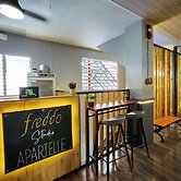 Freddo Studio Apartelle