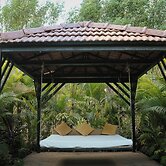 AKAY Resort & Villas