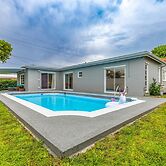 Villa 4BR Villa Private Pool BBQ Area Near Beach