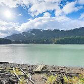 Waterfront Alder Lake Retreat: Private Deck!