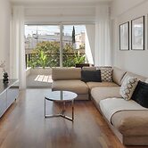 Phaedrus Living Evergreen City Flat