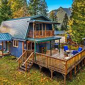 Fir Tree Cabin in Packwood