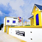 Firnic Luxurious Private Hotel