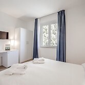 Hotiday Room Collection - Lacona