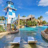 1 Mi to Dtwn: Oceanfront Gem w/ Resort Amenities!