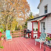 Bethlehem Home w/ Patio & Amazing Sunset Views!