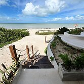 SIELA Beachfront Apartment-Ground Floor