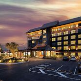 The Horizon Groove Hotel