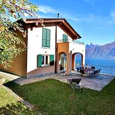 Villa Panoramica in Menaggio