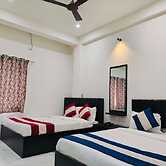 Goroomgo Mahadev Inn Varanasi