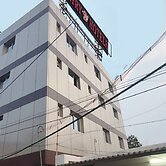 Skyry Hotels Singanallur