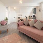 Host Stay The Crow s Nest