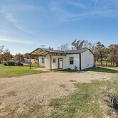 Lake Fork Cabin w/ Community Pool & Boat Launch