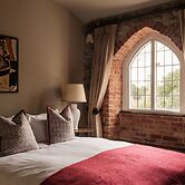 The Manor House Inn