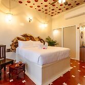 Nomads Resort - Destination Stays