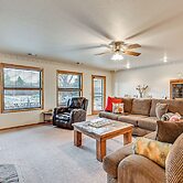 Mtn-view Family Home w/ Grill in Flagstaff!