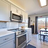 2 Mi to Dtwn Fulton: 'meadowlark' Home w/ Deck!