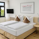 Hotel Villa Noel – Central Station Dresden