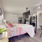 2 Mi to Oasis Golf Club: Pet-friendly Retreat