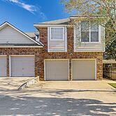 6 Mi to Texas A&m: Home w/ Pool Access