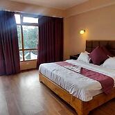 Whispering Pines Lachung