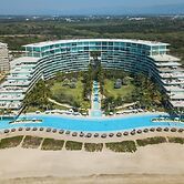 Península Beachfront Residences