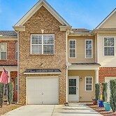 ~ 6 Mi to Dtwn Cumming: Townhome in Friendly Area