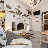 Marina s Traditional Stone House